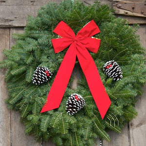 A Wreath (Traditional Classic) Fort Snelling Cemetery Placement Included - Fort Snelling Cemetery Flowers